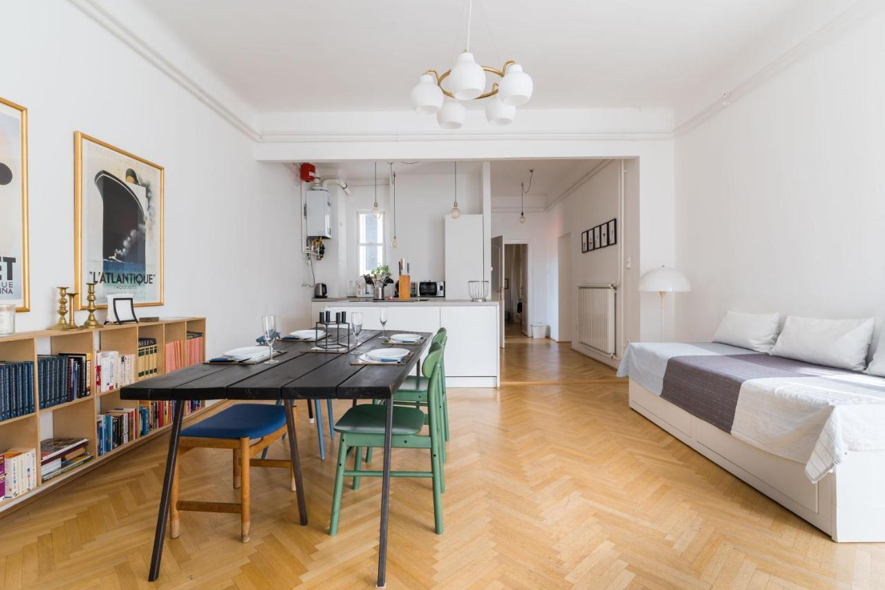 Klauzal Apartment W/3 Bedrooms, French Balcony Budapest Kültér fotó