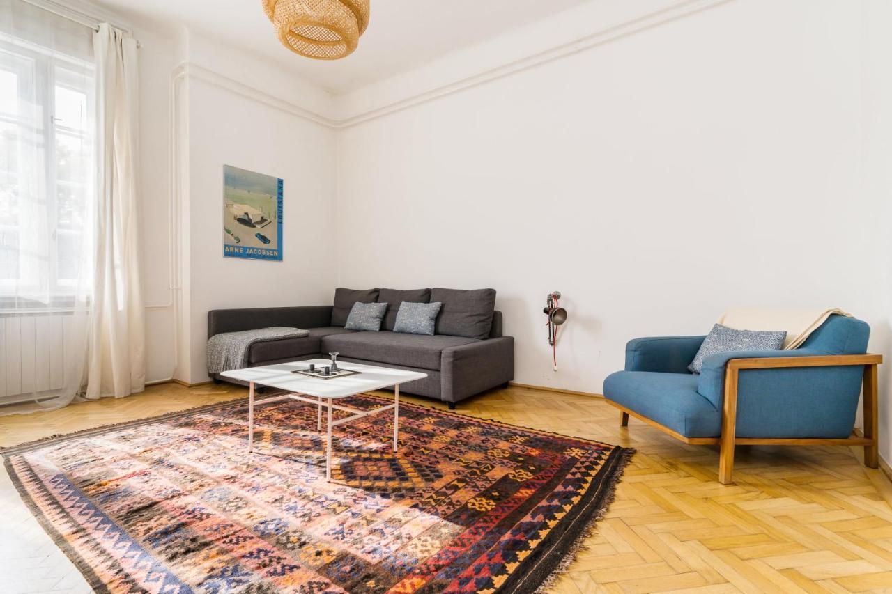 Klauzal Apartment W/3 Bedrooms, French Balcony Budapest Kültér fotó